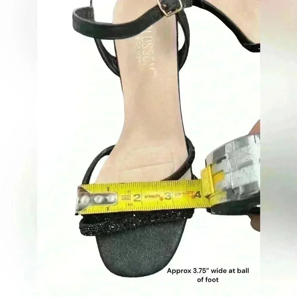 De Blossom Collection 3” black heel and 3 sequins straps. Size 8. - Picture 6 of 7
